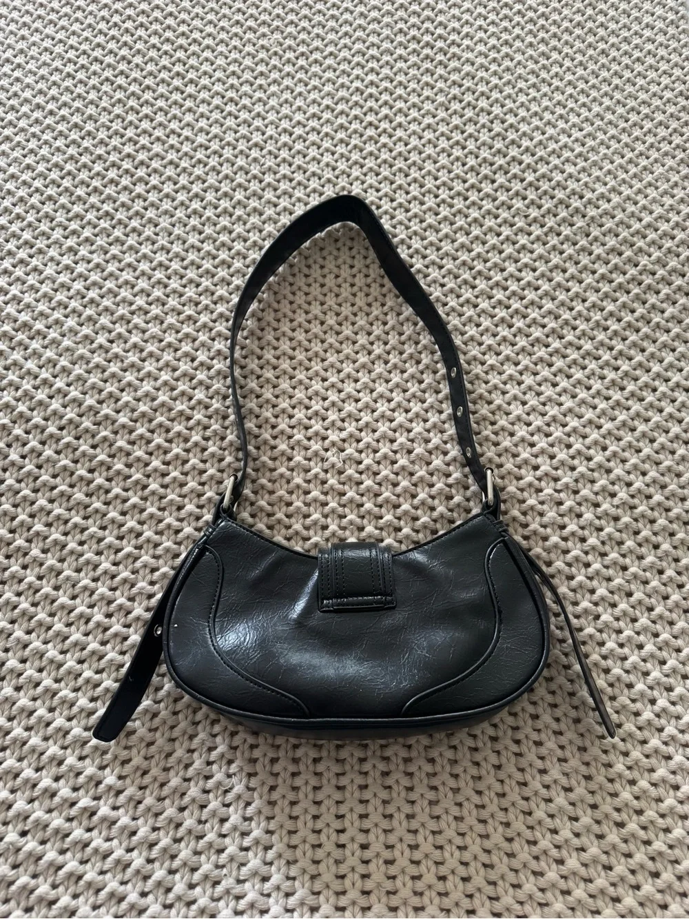 Brand New 8 Other Reasons Rhea Buckle Bag from Revolve - Picture 3 of 4